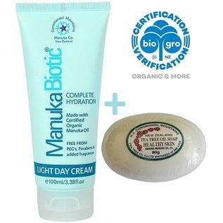 MANUKA HEALTH & BEAUTY / MANUKA BIOTIC® MANUKA HEALTH & BEAUTY / MANUKA BIOTIC® DAY CREAM + TEA TREE SOAP