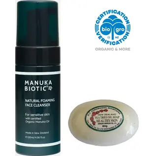 MANUKA HEALTH & BEAUTY / MANUKA BIOTIC® MANUKA HEALTH & BEAUTY / MANUKA BIOTIC® FACE CLEANSER + TEA TREE ZEEP