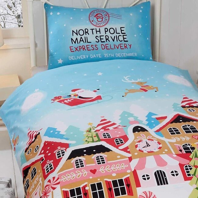 Kerst peuter dekbedovertrek Gingerbread town - 120x150 + 40x60 cm