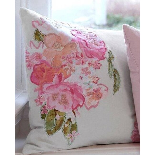 Ariadne at Home sierkussen Hidden Garden Pink 50x50