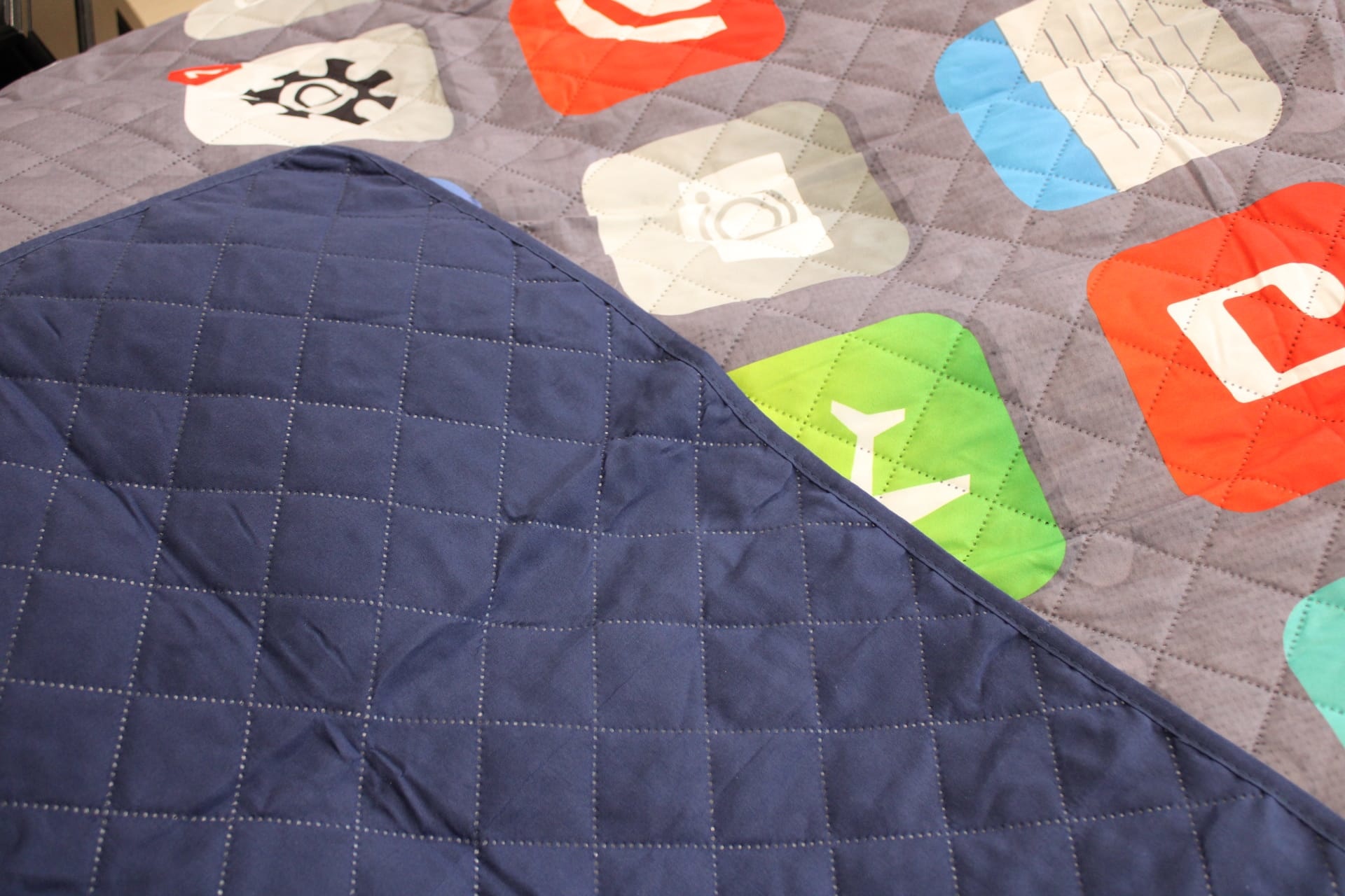 Bedsprei GSM 170x210 cm