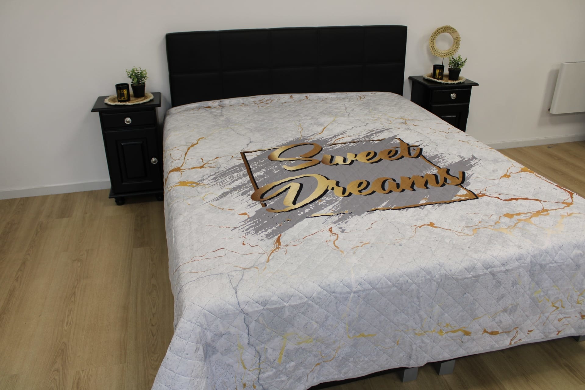Bedsprei Sweet Dreams marmer look 220x240 cm