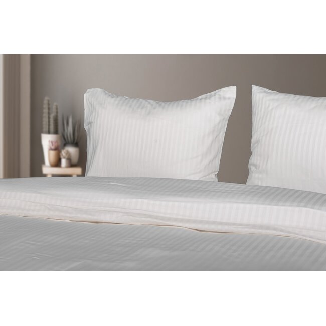 Hotelstreep dekbedovertrek - wit - katoen satijn