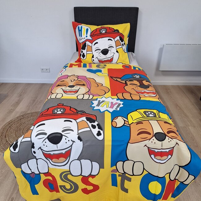 Paw Patrol dekbedovertrek Pass it on - microvezel - 140x200 + 60x70 cm