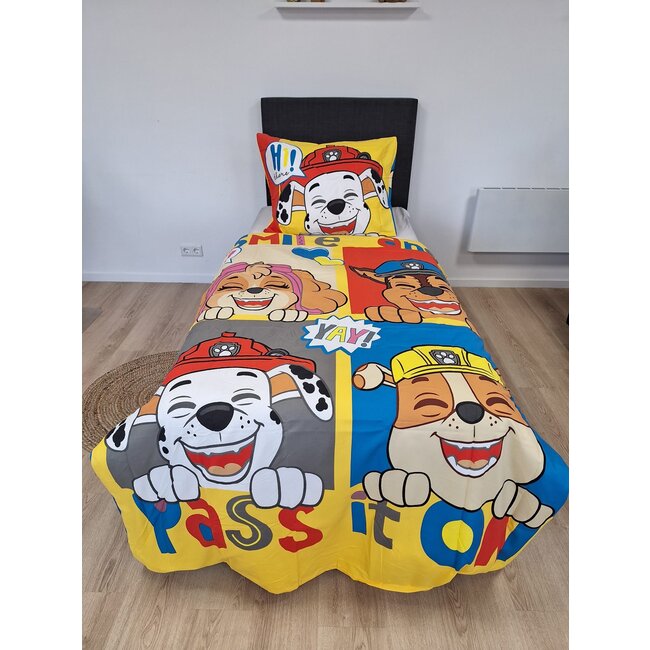 Paw Patrol dekbedovertrek Pass it on - microvezel - 140x200 + 60x70 cm