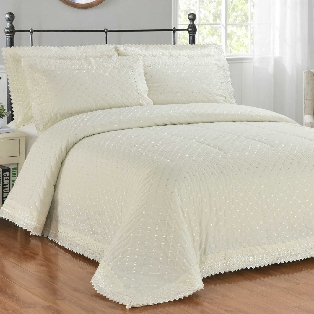 Broderie sprei Richmond - crème - 254x254 cm