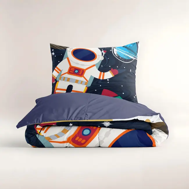 Kinderdekbedovertrek Space man  - microvezel - 140x220 + 60x70 cm