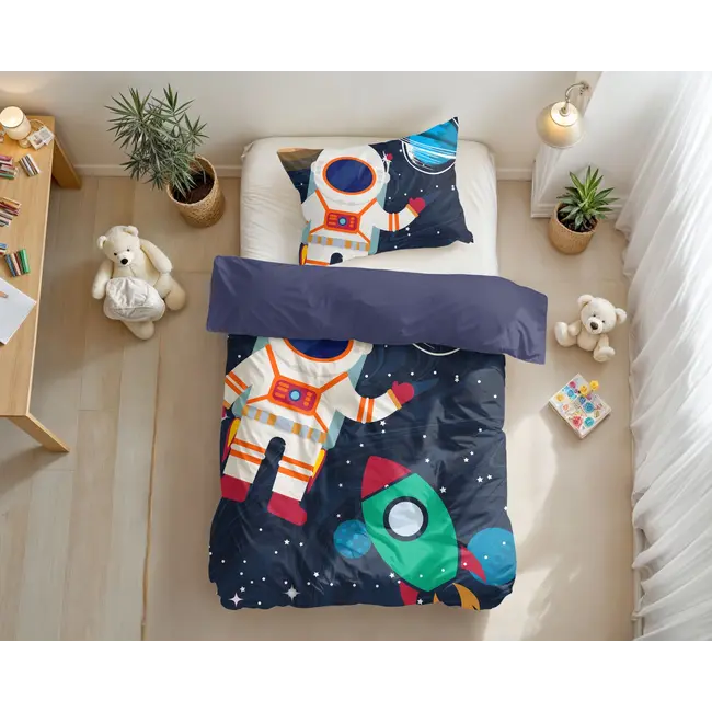 Kinderdekbedovertrek Space man  - microvezel - 140x220 + 60x70 cm
