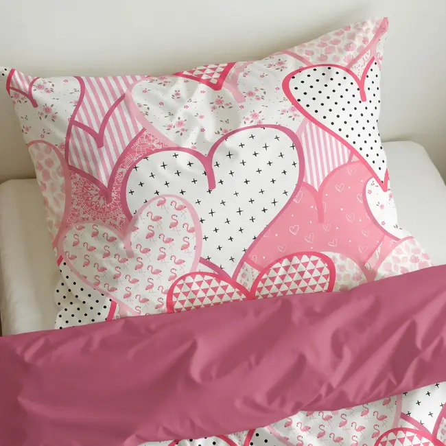 Kinderdekbedovertrek Hearts love  - microvezel - 140x220 + 60x70 cm