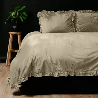 Sleeptime Velvet dekbedovertrek ruffles - Iced Coffee