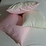 Gekleurd hoofdkussen - roze/ecru - 60x70 cm - 600 gram