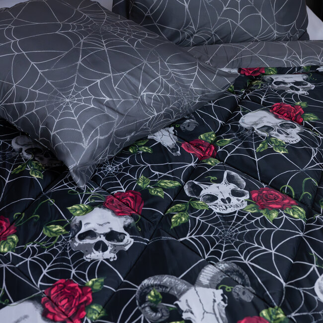 Dekbed zonder overtrek inclusief kussensloop - Skulls & Roses - Microvezel - 300gsm