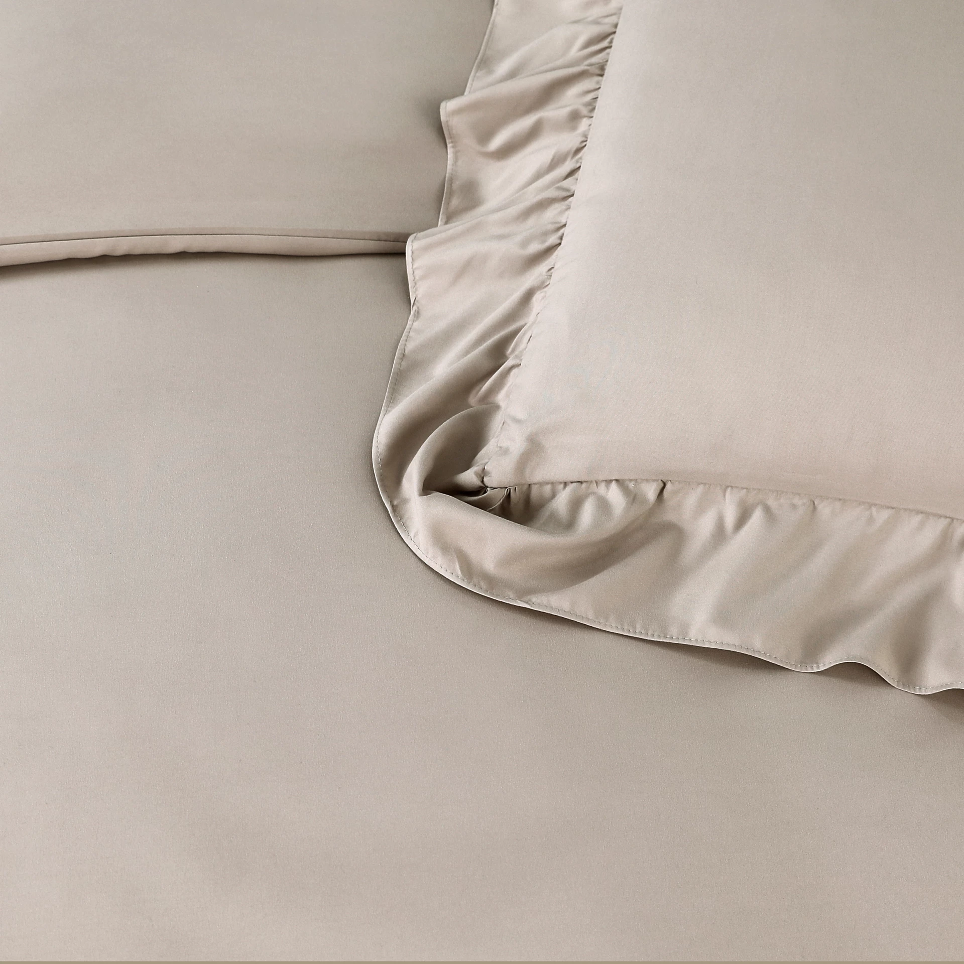 Microvezel dekbedovertrek Ruffles - Taupe