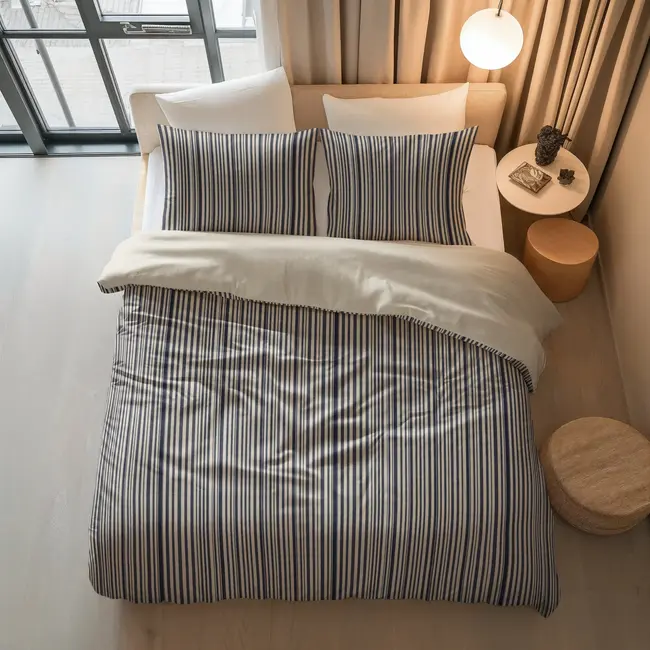 Katoen dekbedovertrek Blue Regatta met blauw‑beige streep