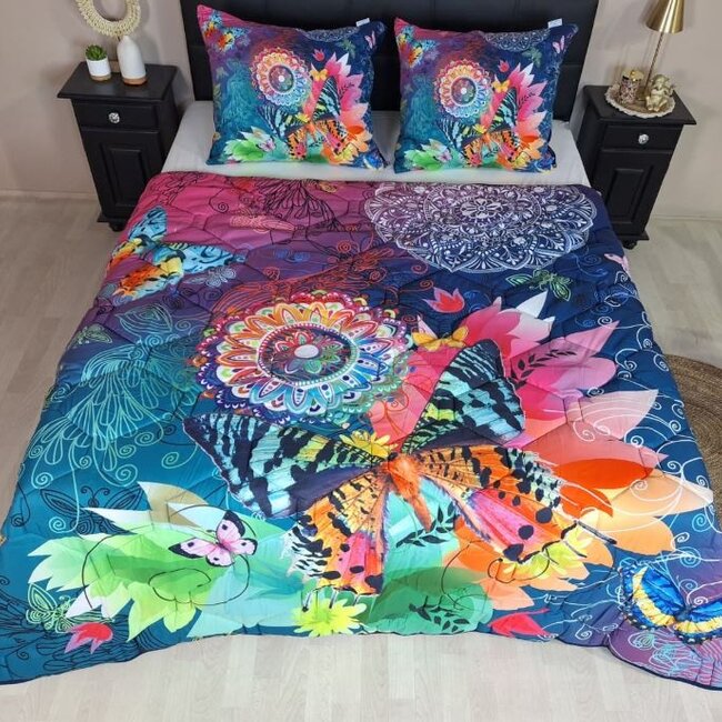 Dekbed zonder overtrek inclusief kussensloop Butterfly Kingdom - microvezel
