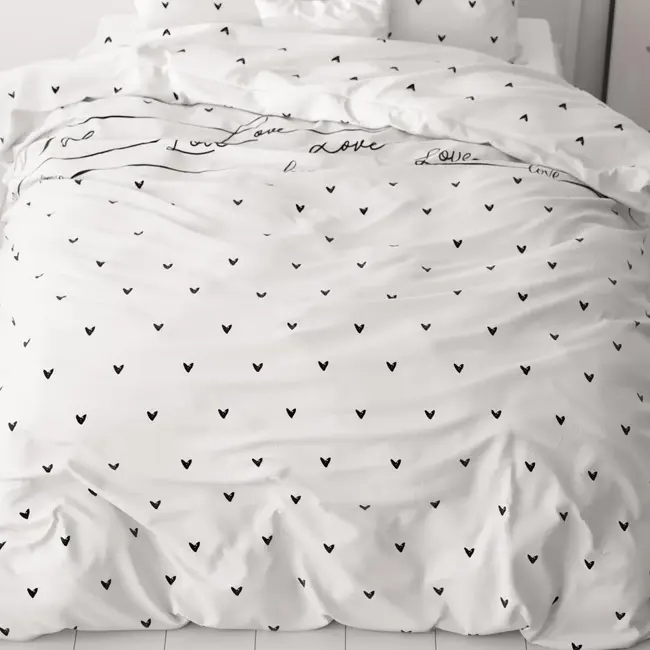 Microvezel dekbedovertrek Love On Love - wit