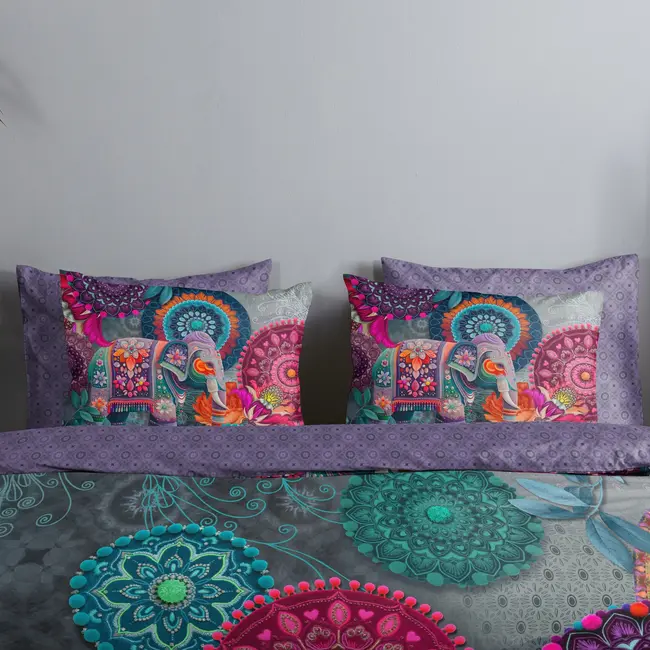 Katoensatijn dekbedovertrek Abhay - paars - mandala's