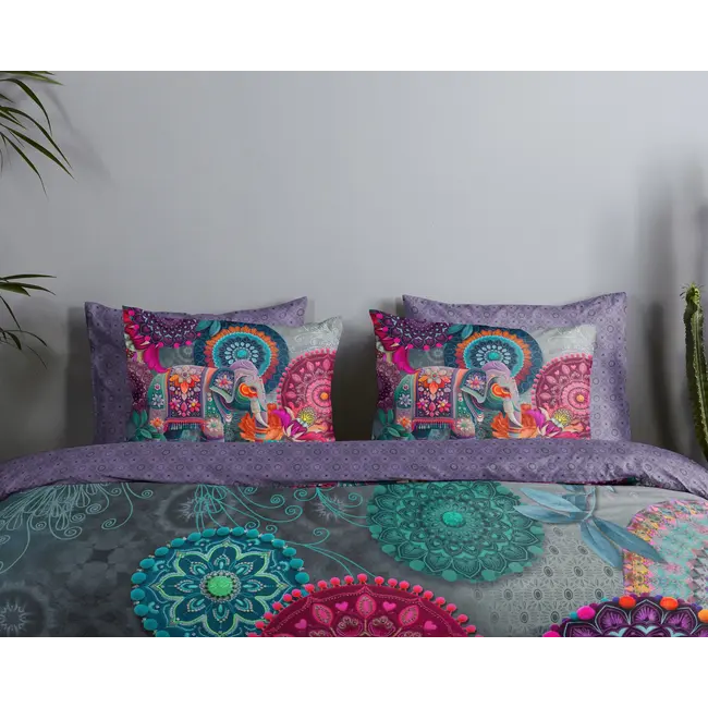 Katoensatijn dekbedovertrek Abhay - paars - mandala's