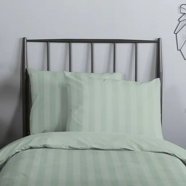 Peuterbed dekbedovertrek streep - zachtgroen - katoesatijn - 120x150 x 60x70 cm