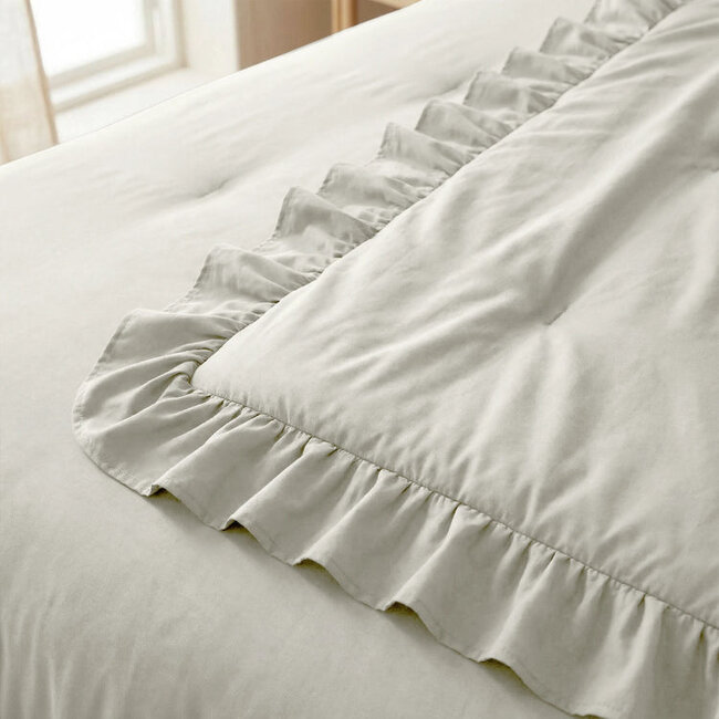 Lazy dekbed zonder overtrek Ruffles - exclusief kussensloop - Creme