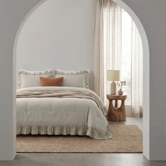 Sleeptime Lazy dekbed zonder overtrek Ruffles - exclusief kussensloop - Beige/Grijs