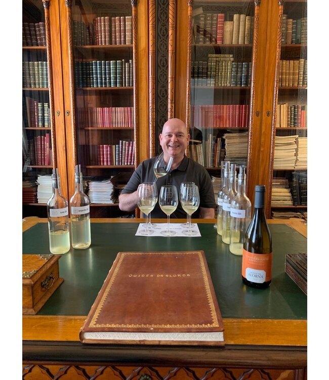 Quinta Da Alorna Vinho Branco Especial  For De Druiventuin 0.75 ltr 12%