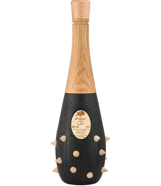 Debowa Debowa Vodka In Knots 0,70 ltr 40%