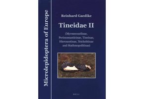 Microlepidoptera of Europe, Volume 9 - Tineidae II (Myrmecozelinae, Perissomasticinae, Tineinae, Hieroxestinae, Teichobiinae and Stathmopolitinae)