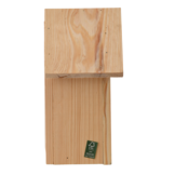 Schmetterlinghaus mit Silhouette