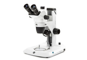 Euromex NexiusZoom Trinoculaire Stereomicroscoop 6.7/45x, Tandbeugelstatief