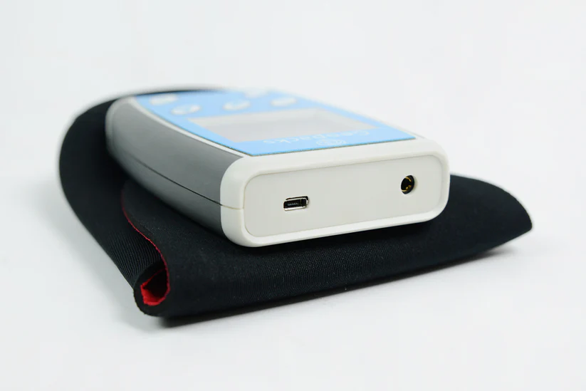 Advanced Flowmeter with Temperature Gauge