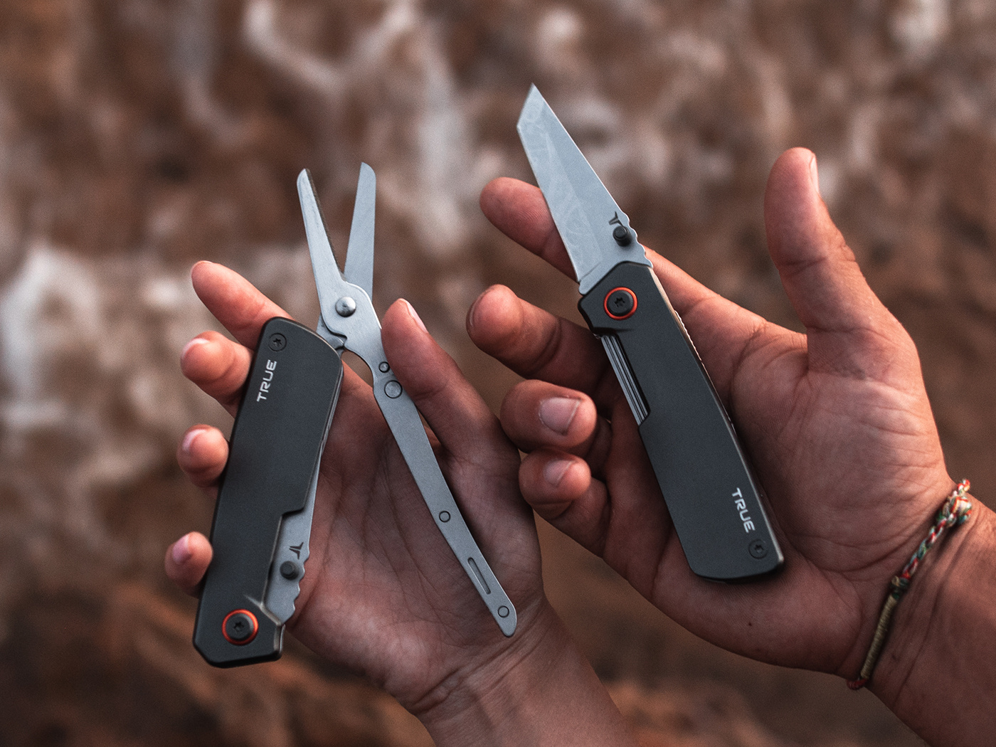 True Utility Dual Cutter Multitool