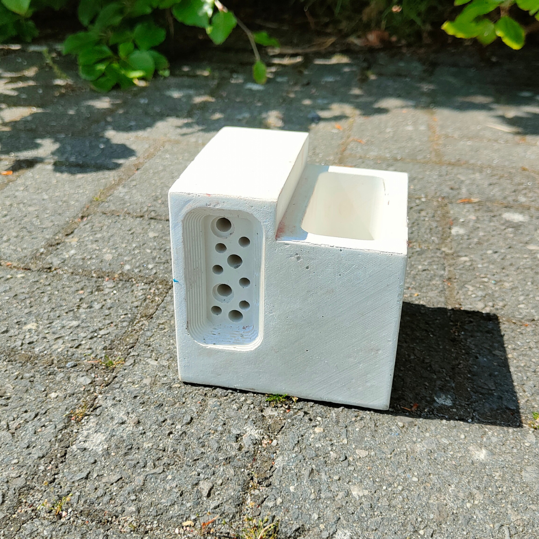 Bricks 4 Bees Solitary Beepots Small