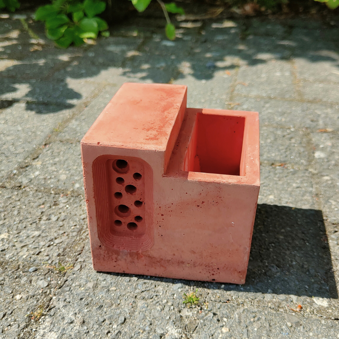 Bricks 4 Bees Bijenpot Klein