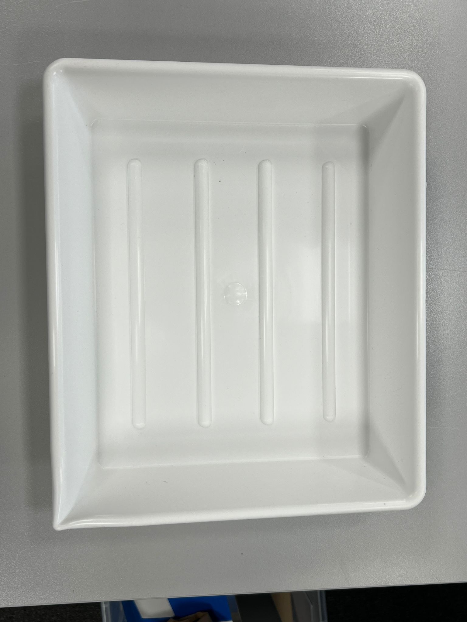 Kaiser Lab Tray 24x30