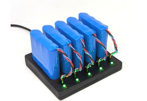 Frontier Labs 5-poorts acculader BAR-V2 lithium