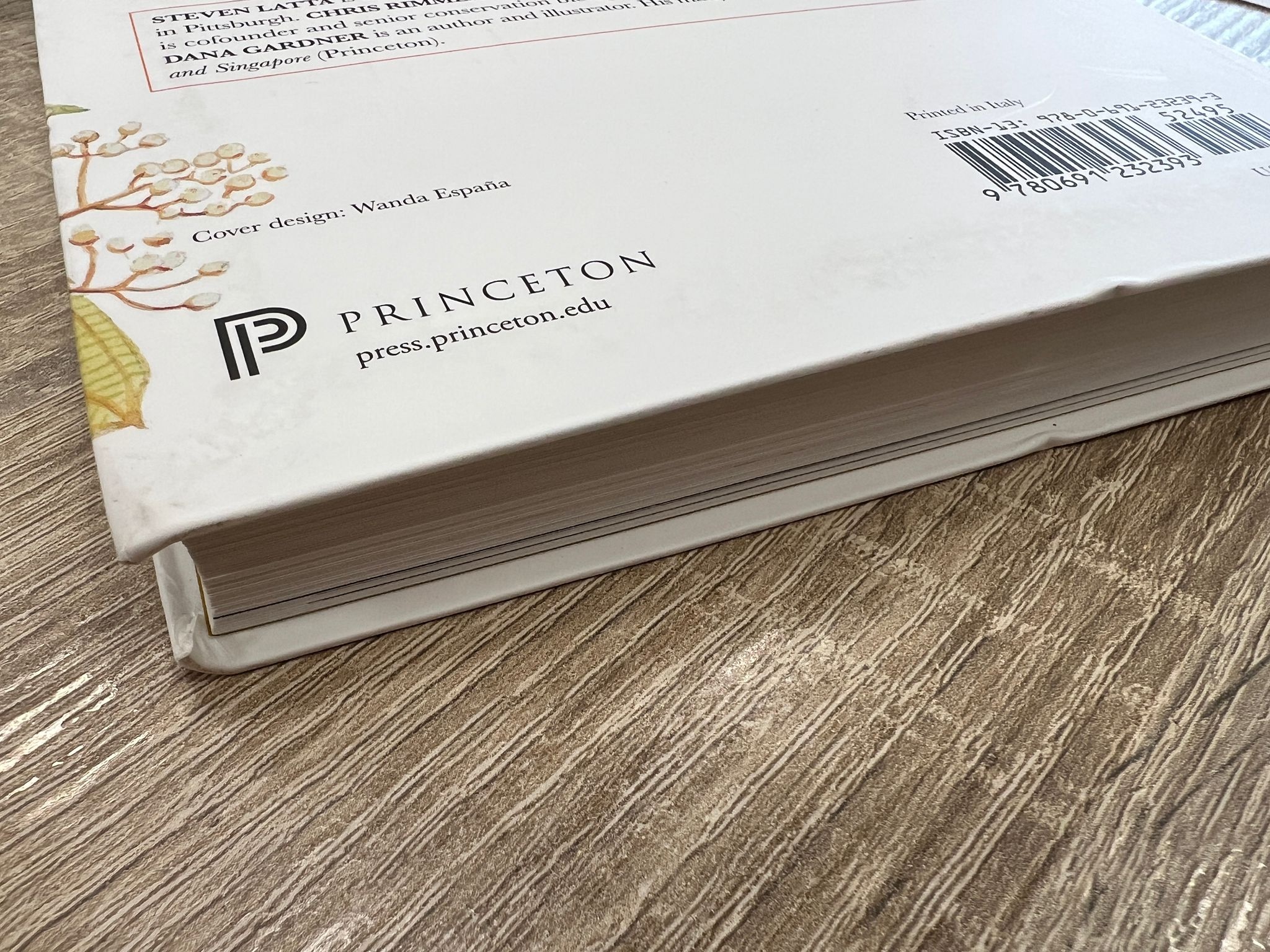 Damaged copy - Field Guide to the Birds of the Dominican Republic & Haiti