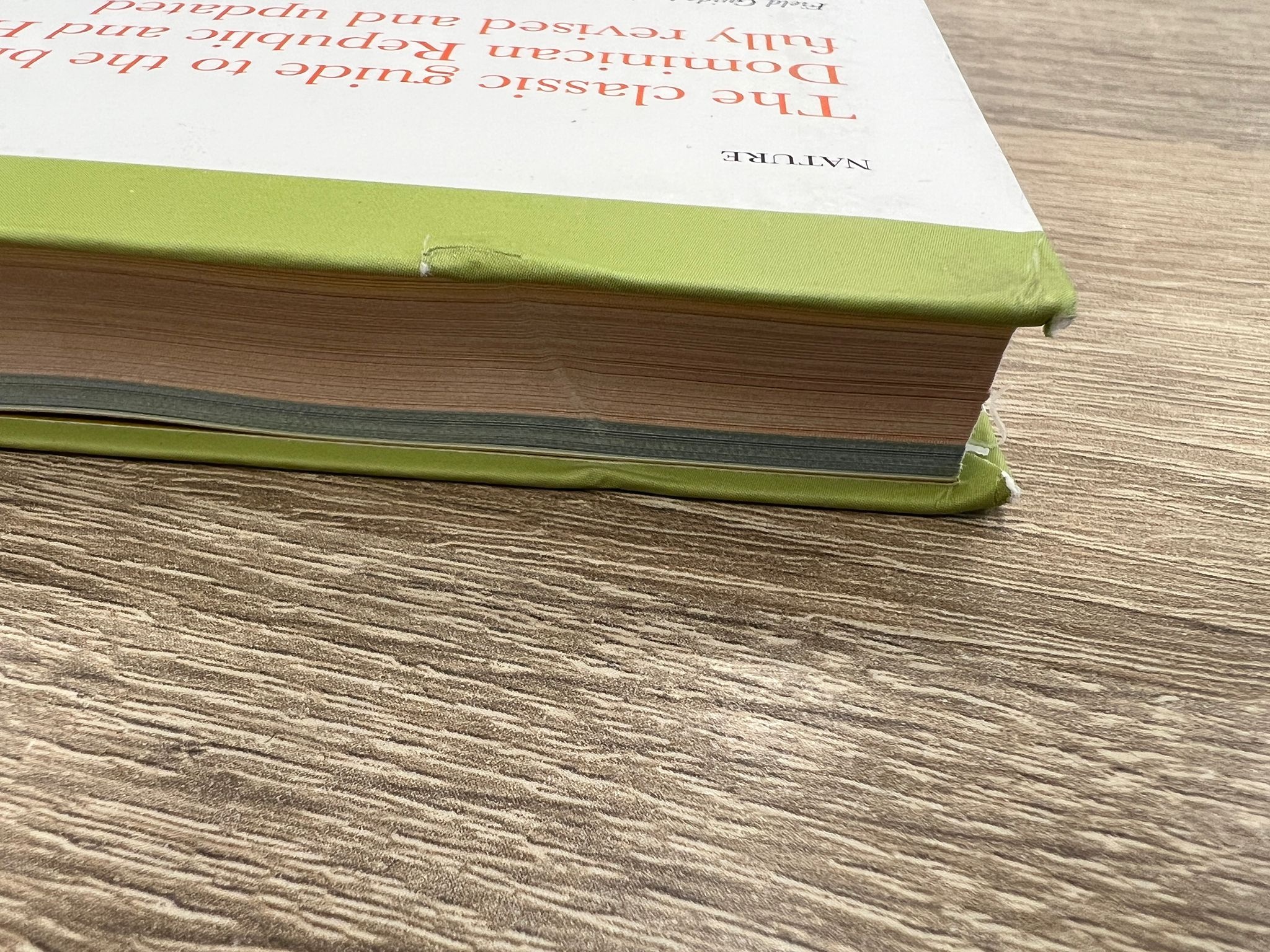 Beschadigd exemplaar - Field Guide to the Birds of the Dominican Republic & Haiti