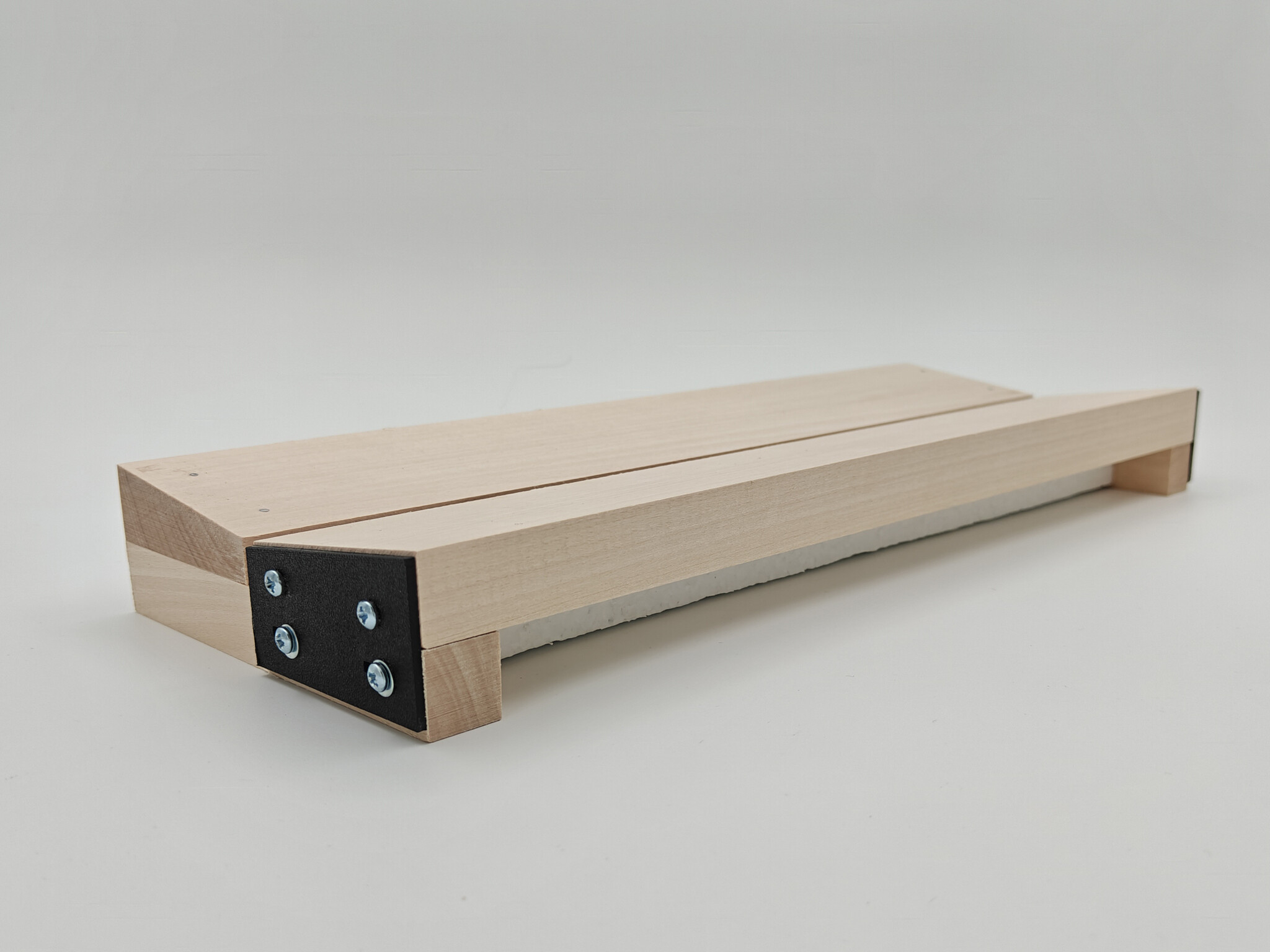 Adjustable setting board