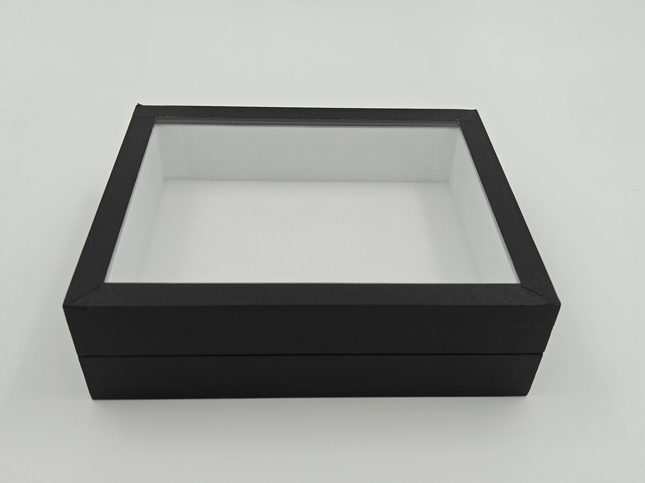 Schwarze Insektenkiste 15x18cm