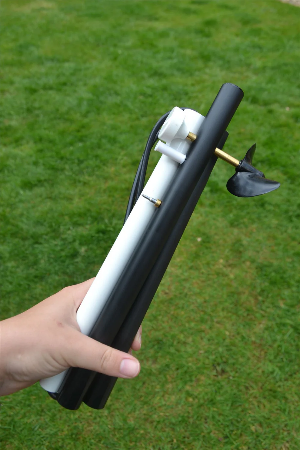 Advanced Flowmeter with Temperature Gauge