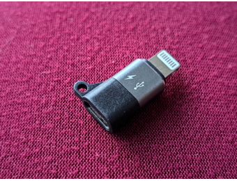 Vleermic Lightning adapter voor iPhone