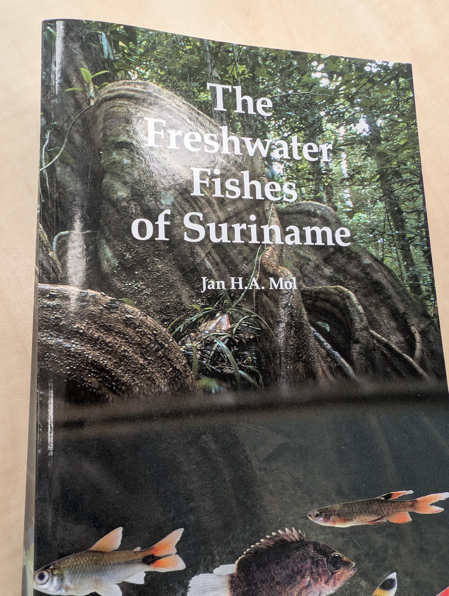 Beschädigte Kopie – The Freshwater Fishes of Suriname
