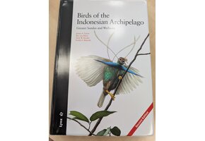 Beschadigd exemplaar – Birds of the Indonesian Archipelago