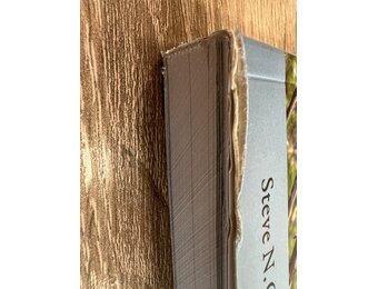 Damaged copy – Birds of Chile