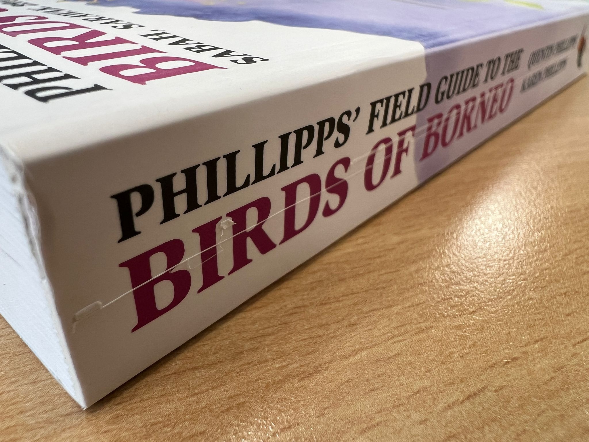 Beschadigd exemplaar – Phillipps' Field Guide to the Birds of Borneo - Sabah, Sarawak, Brunei and Kalimantan