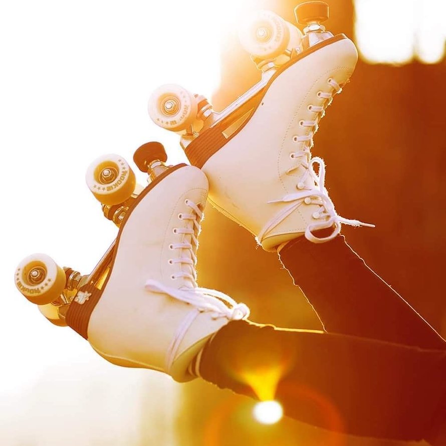 Rollerskates, skates & skeelers