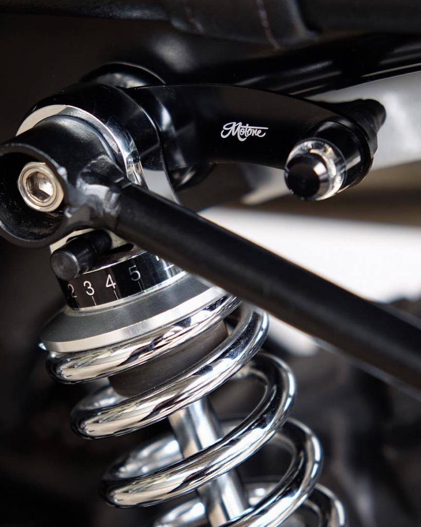 Soportes intermitentes traseros para motos Triumph