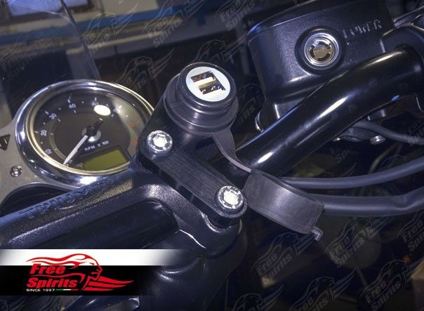 Dual-USB Charging Socket Kit for Triumph Twins