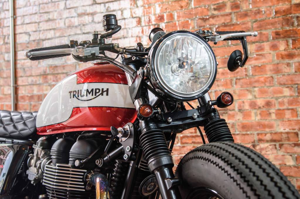 Support de Clignotants AV pour Triumph Bonneville